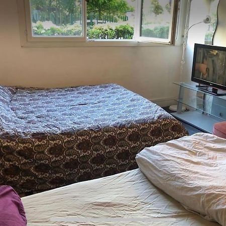 Charming Studio At The Heart Of 14 Arrondissement Apartment Париж Екстериор снимка